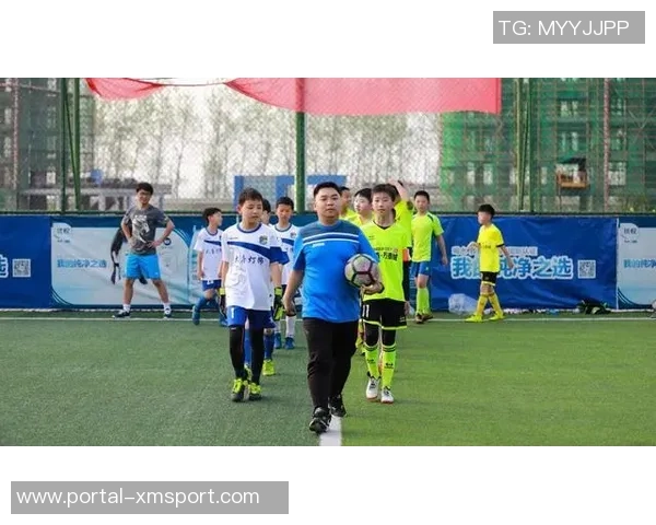 我与足球的缘分与成长之路的精彩回忆 我与足球的缘分与成长之路的精彩回忆